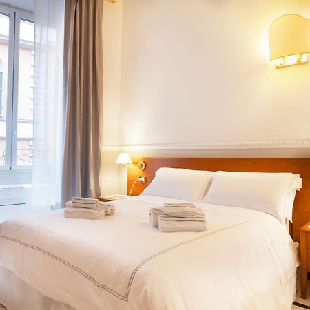 Hotel Domus Rome Bagian luar foto