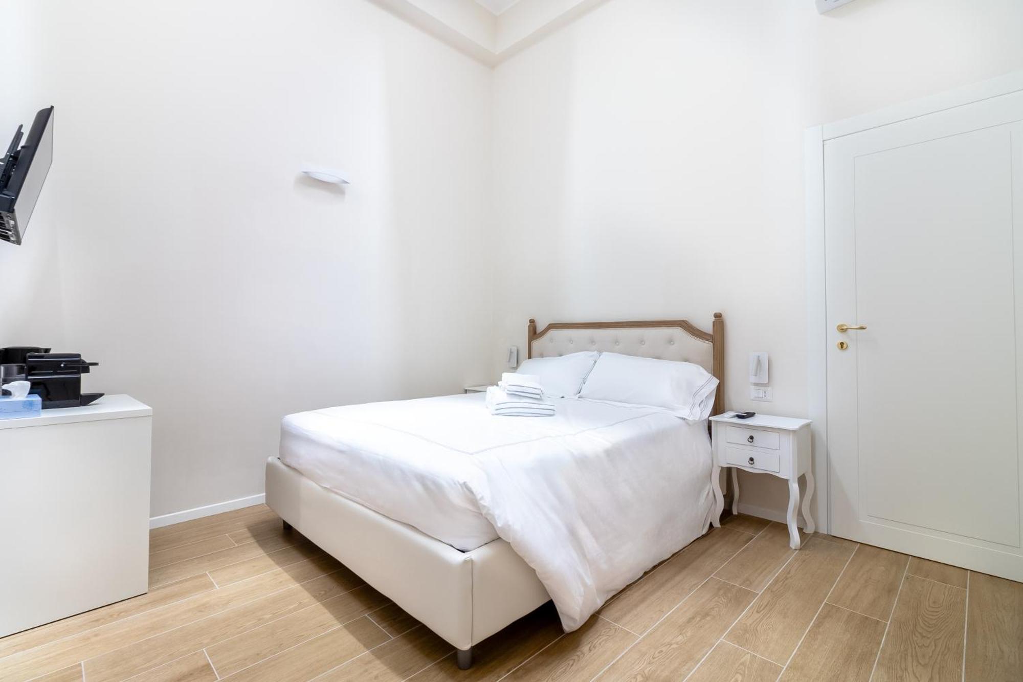 Hotel Domus Rome Bagian luar foto